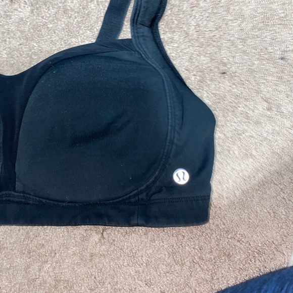 Lululemon sports bra - Picture 3 of 4